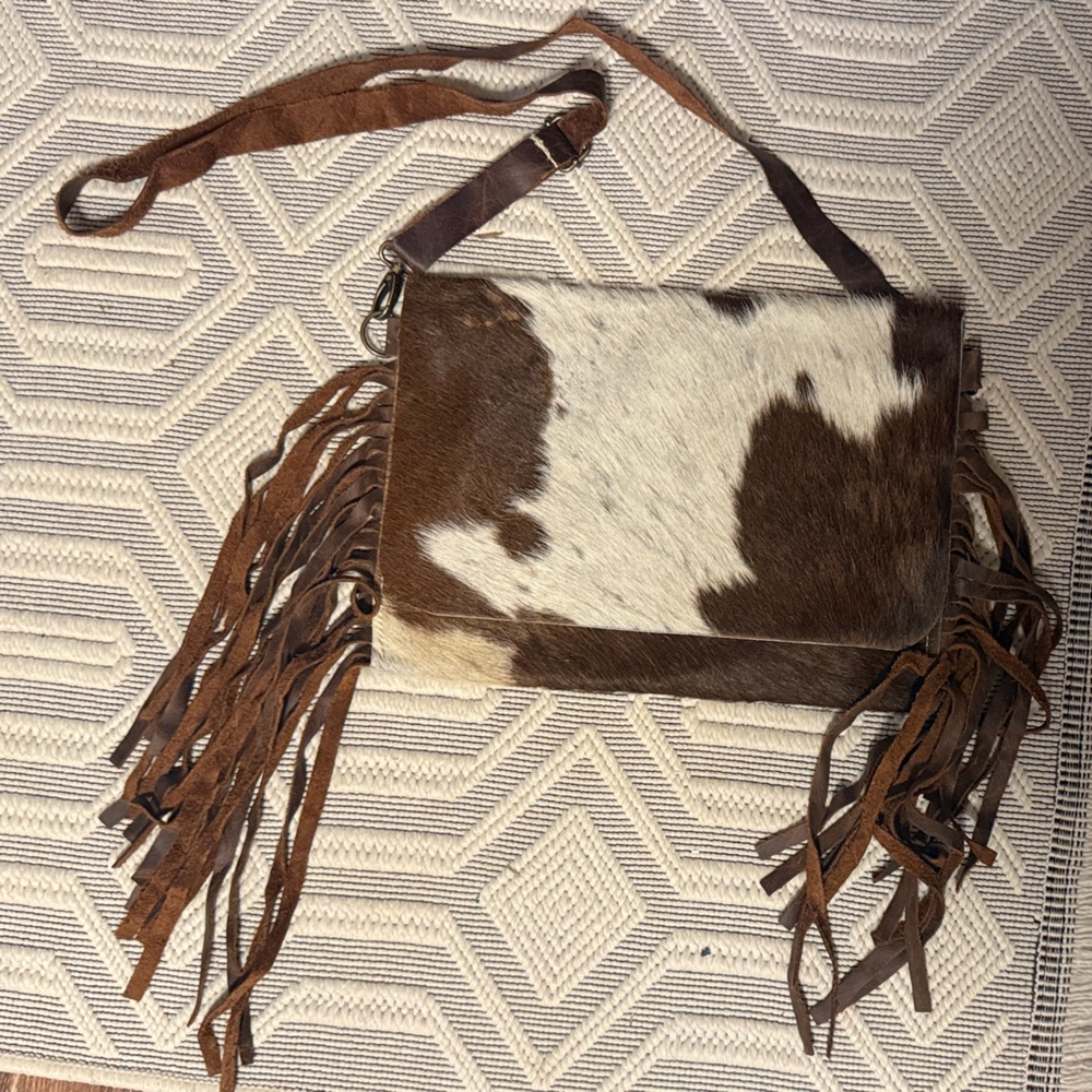 Cowhide Fringe Crossbody Bag in Brown & White